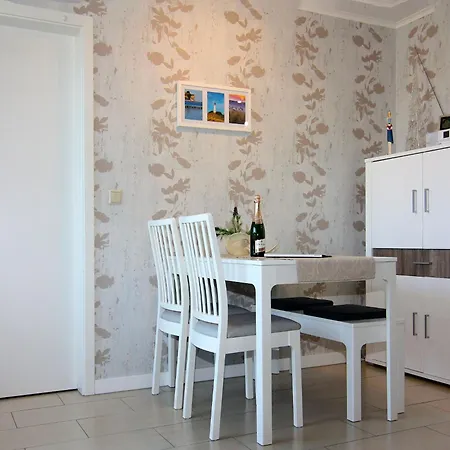 In In Strandnaehe, Cleaning Included Apartmán